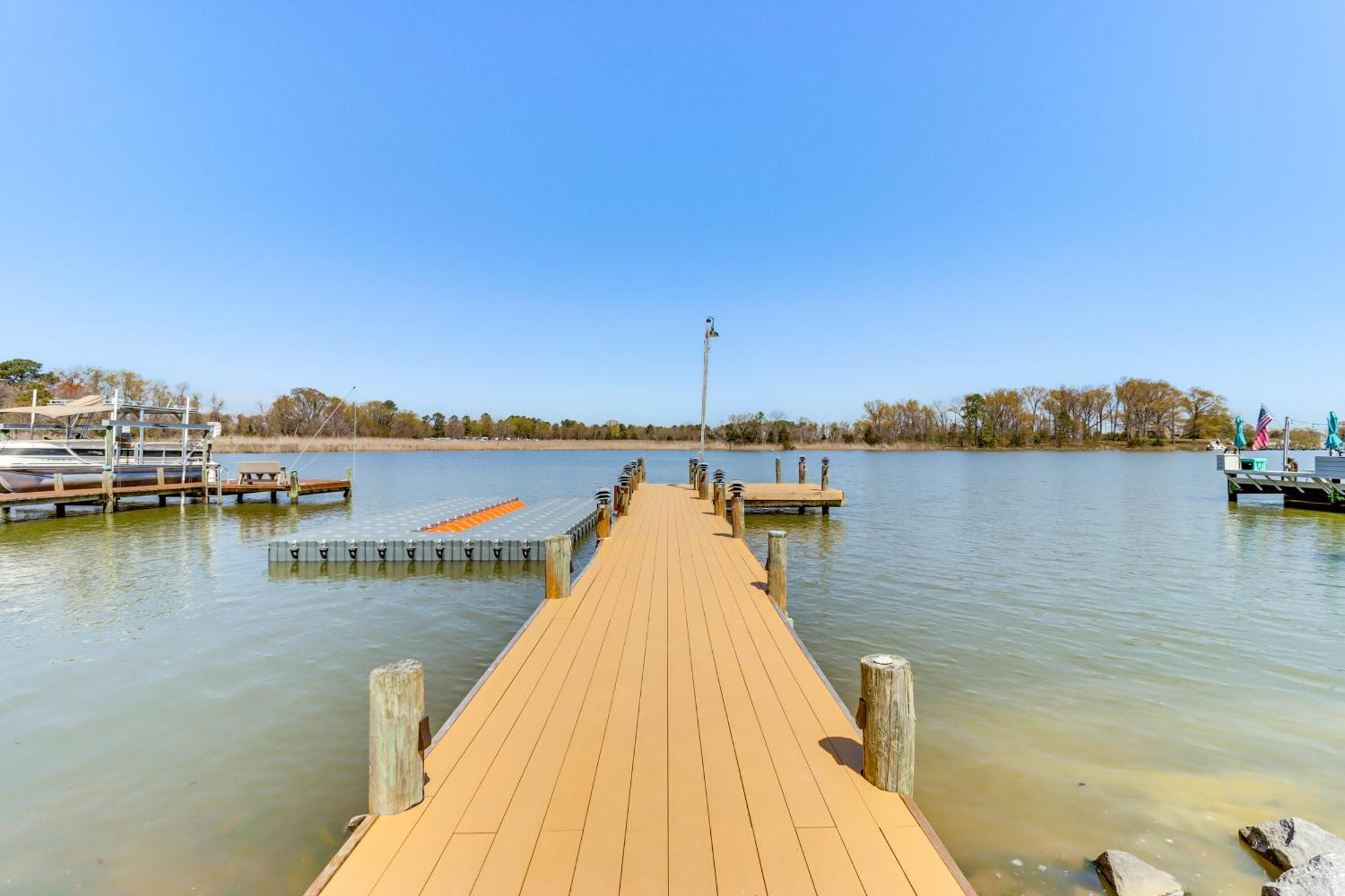 Waterfront Colonial With Boat Dock! Colonial Beach
